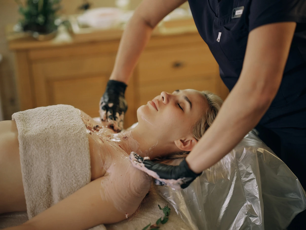 Услуги SPA и массажа в Grand Chalet Altay