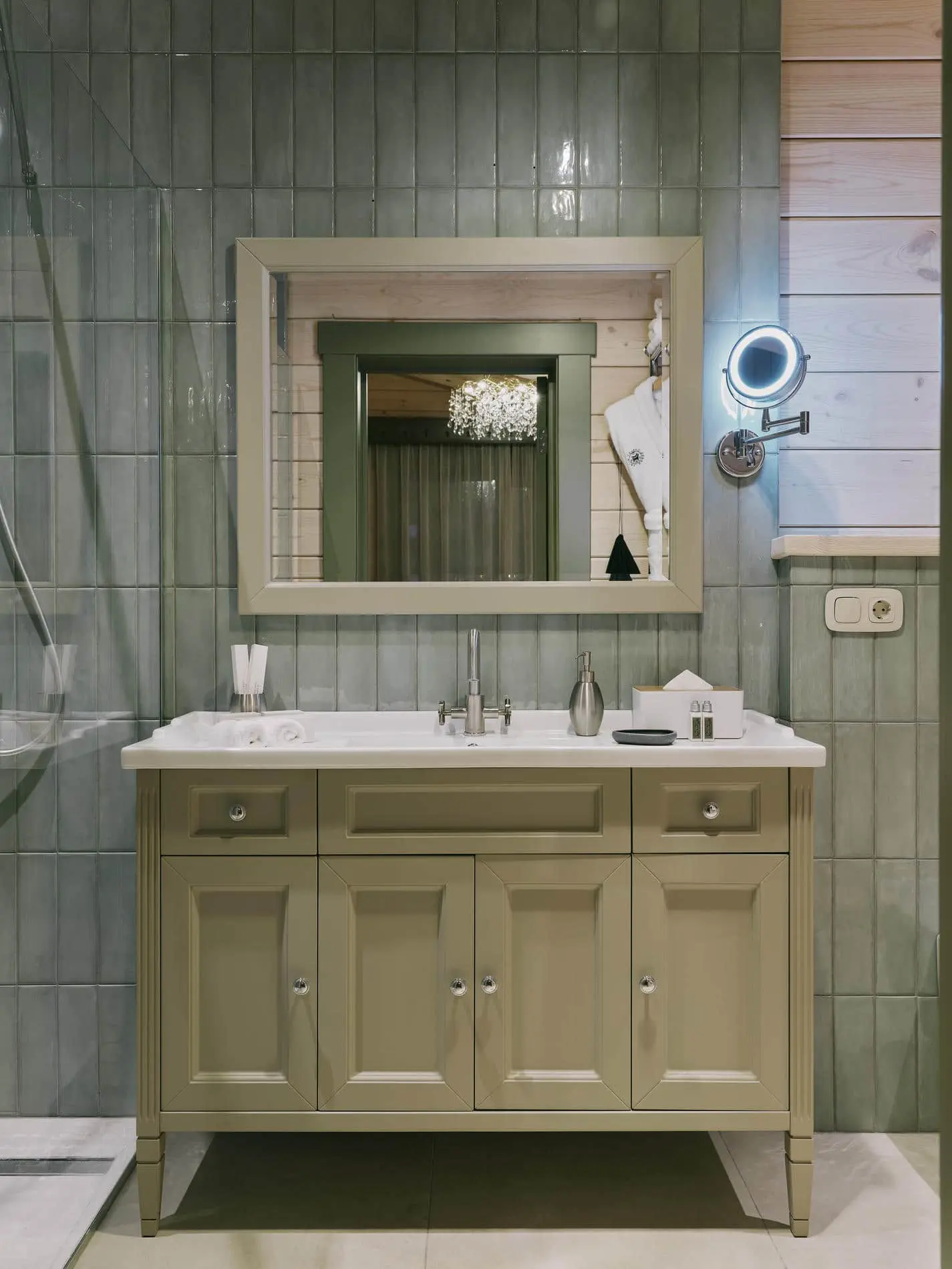 Фэмили шале