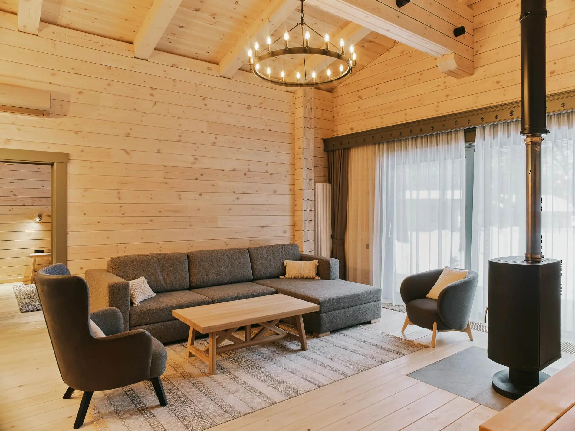 Фэмили шале